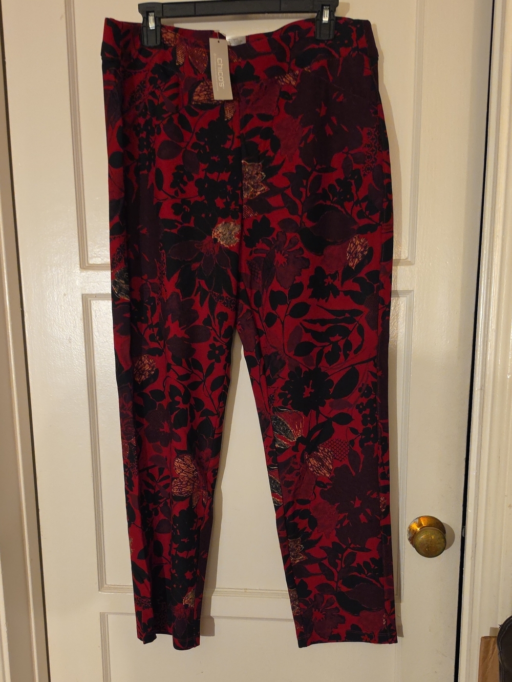 Chico's Travelers Fire Blooms Crepe Pants Size 2 / Large